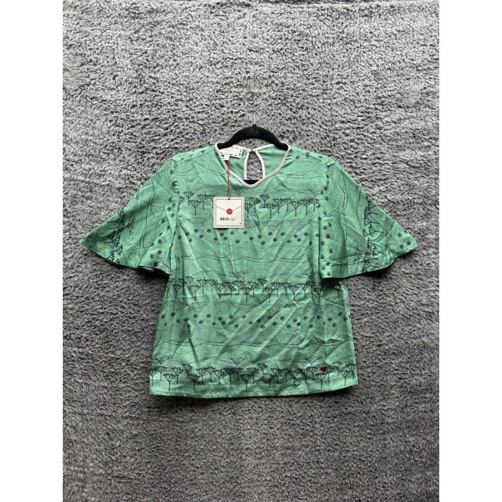 NWT Dear Drew by Drew Barrymore Joshua Tree Silky Short Sleeve Blouse Size XS
